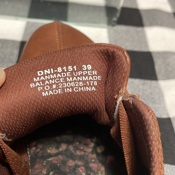 LIKE NEW! Alegria Danni Saddle Brown Vegan Leather Shoes 39/US 9 Slip Resistant - Picture 8 of 14